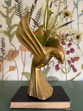 Brass Vintage Hummingbird Vase Sculpture with Floral Display